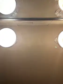 LeaGambit__'s cam snapshot