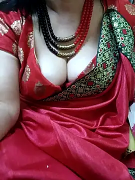 Ratna-777 live sex cam