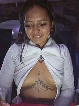 LunaHot_777's cam snapshot