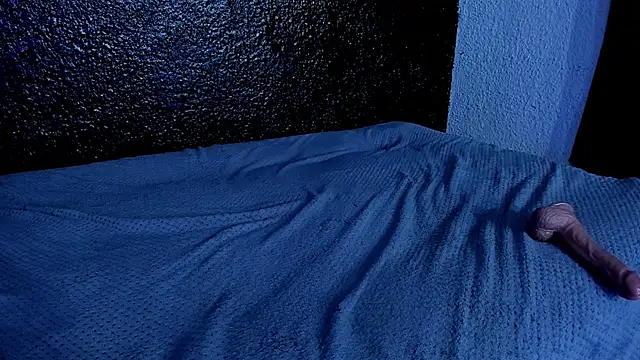 Angie99_gh's cam snapshot