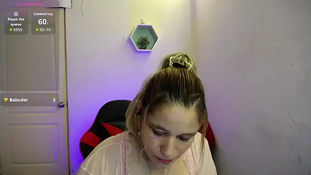 AuroraRojas's cam snapshot