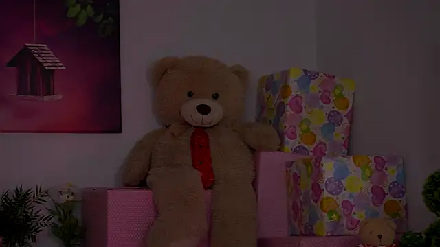 ZariaVera's cam snapshot