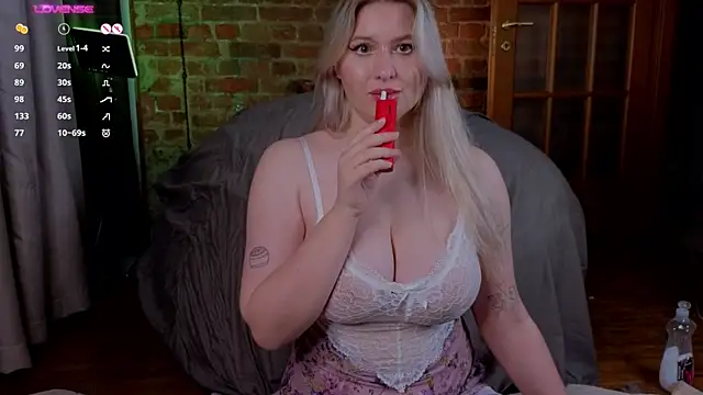 helen_frogg live sex cam