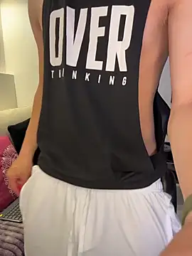 AdrianRinaldi live sex cam