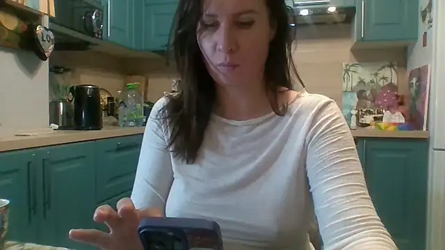 ALICAINWONDERLAND's cam snapshot