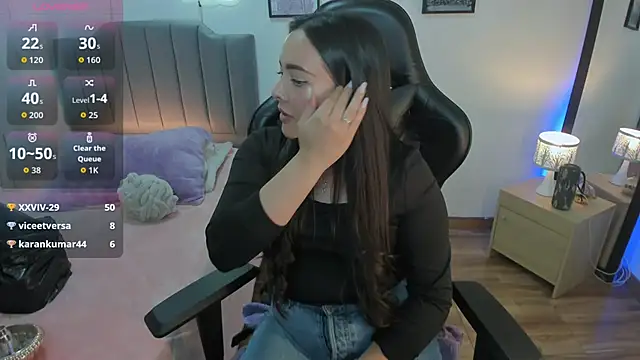 amaia_monet's web cam