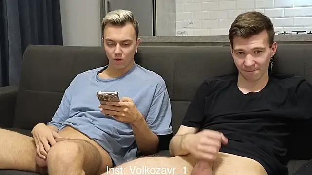 boys_sobolisha's cam snapshot