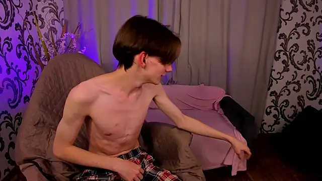 ted_lun's cam snapshot