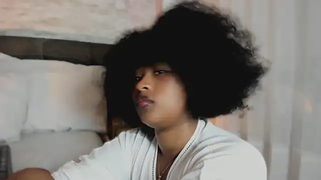 Anneth__M live sex cam