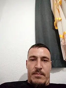 mayk18cm's cam snapshot