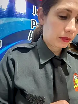 Alysson-- live sex cam