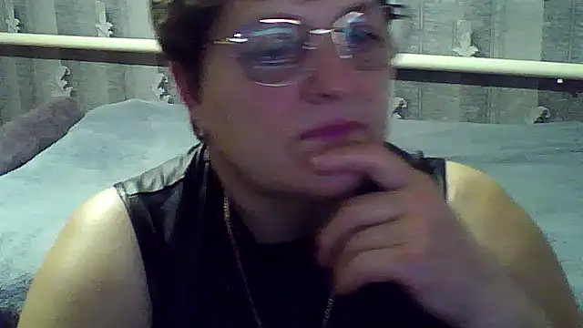 ElzaJewel's cam snapshot