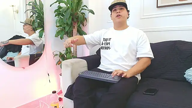 Naim_Bennetsex live sex cam