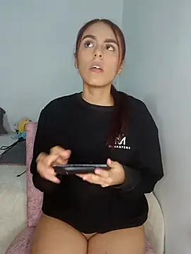 Kira_Blake's cam snapshot