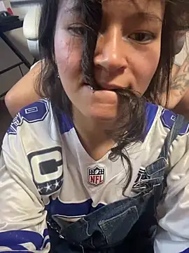 ninffa_18's cam snapshot