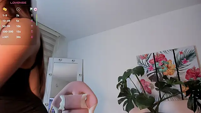 Emily_Jolie live sex cam