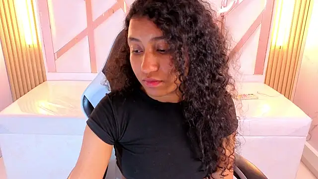 ninadelight_tp's cam snapshot