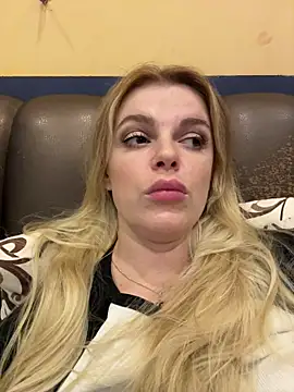 HarrietDart's cam snapshot