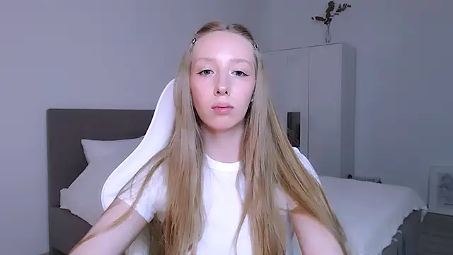 Luna_insniity's cam snapshot