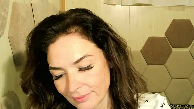 Alice_Ayra's cam snapshot