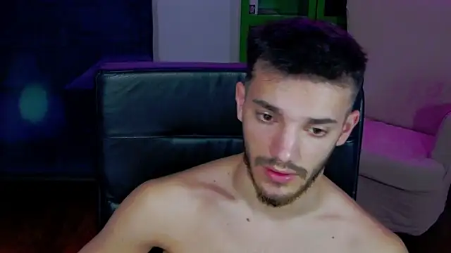 DominicValente's cam snapshot