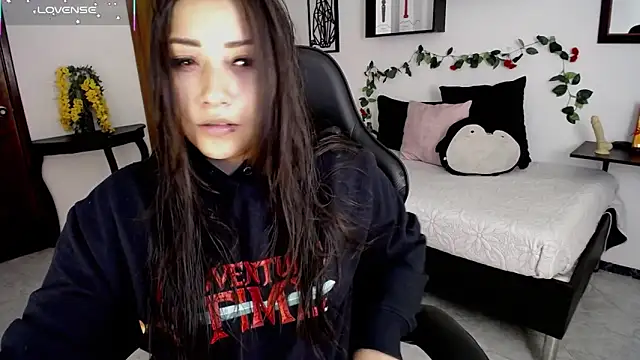 Mia_1120's cam snapshot