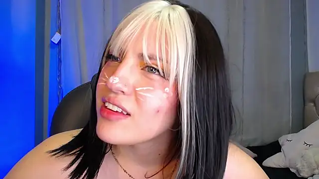 Lulugh_'s cam snapshot