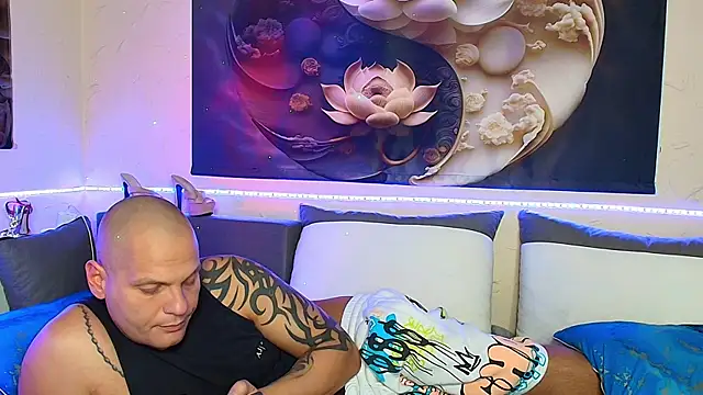 xDeepInLovexx's cam snapshot