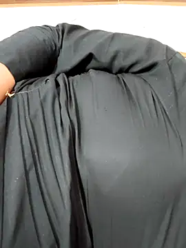 Indian-Nazia's cam snapshot