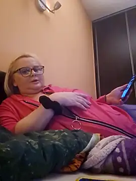 Slodka078's cam snapshot