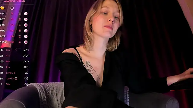 _alexanotitle live sex cam