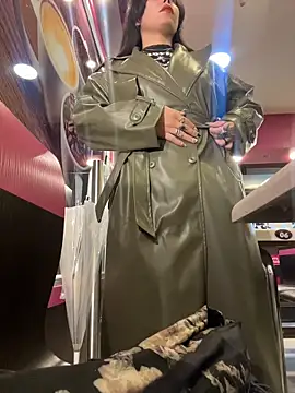 EemaHaruki live sex cam