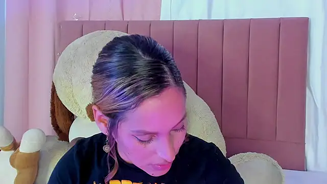 Agnescruzz's cam snapshot