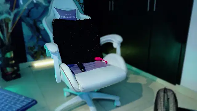 Madison_Jackson's cam snapshot