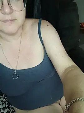 HTXBELLE's cam snapshot