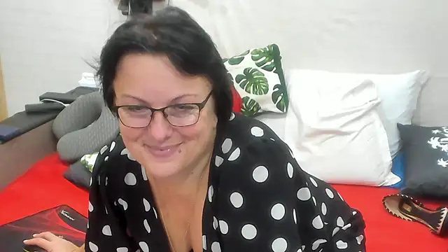 KittyCharm's cam snapshot