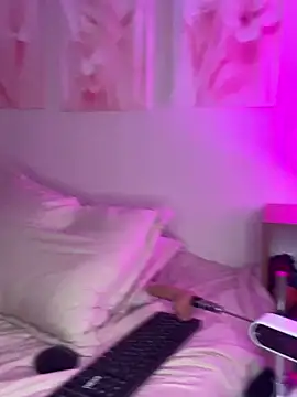 Nikolbrice's cam snapshot