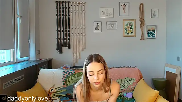 daddyonlyloveme's cam snapshot