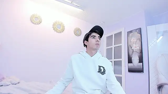 Hottie_Guy's cam snapshot