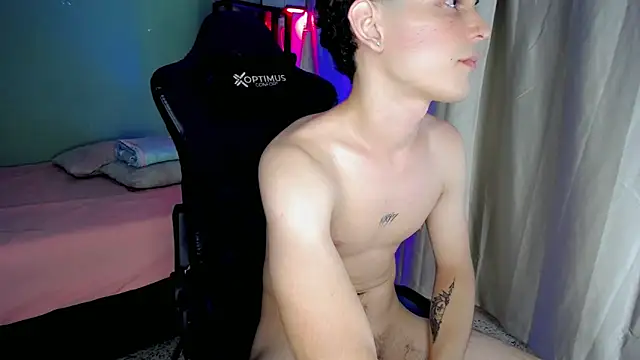 dilan_hott_ live sex cam