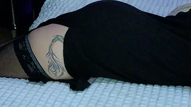 MonicaSweetx live sex cam