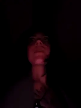 Mazikeen-- live sex cam