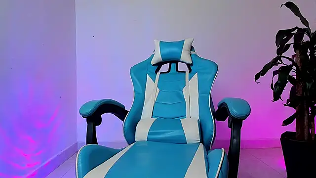 nicorivers's cam snapshot