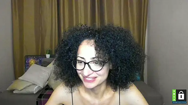 Arianasweety23's cam snapshot