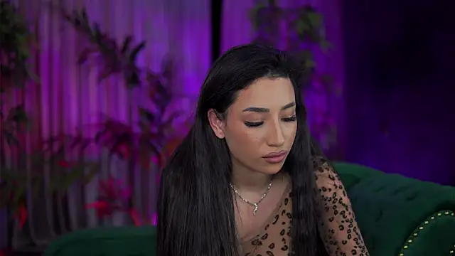 GinaValentinna live sex cam