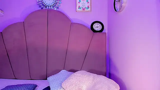 ValeriaAguilar live sex cam