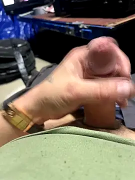 Jjhasabig1 live sex cam