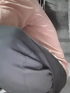 Burhade-- live sex cam