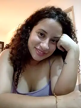 britanyy_brownss's cam snapshot