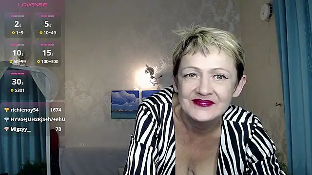 SexyGrandma_'s cam snapshot